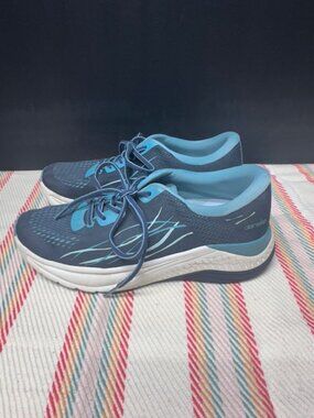 dansko Pace Walking Shoes Woman's Size 7.5 (38)